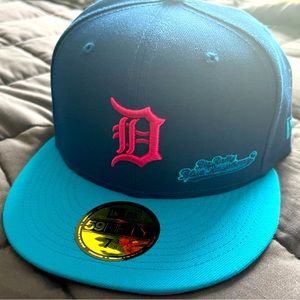 New Era Detroit Tigers 59Fifty- Big Rally Blue Raspberry Big League Chew 7 3/8